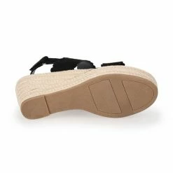 LC Lauren Conrad Cactus Flower Women's Wedge Sandals Black -LC Lauren Conrad Shop unnamed file 2586